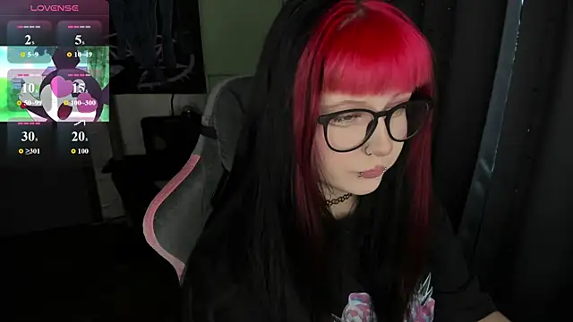 Snapshot of t0riayun0 chatting on 26, 6, 2026 t0riayun0 online show from 26, 6, 2026