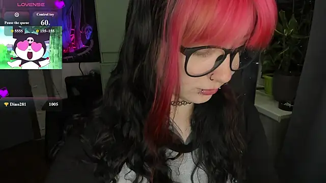 Snapshot of t0riayun0 chatting on 12, 6, 2026 t0riayun0 online show from 12, 6, 2026