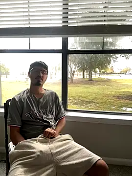 Snapshot of Bbyboyivan chatting on 30, 11, 2025 Bbyboyivan online show from 30, 11, 2025