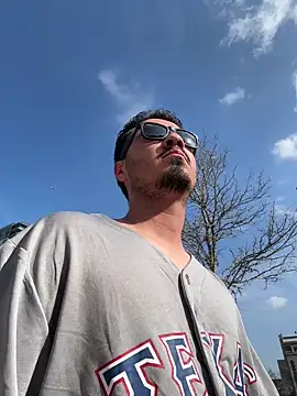 Snapshot of Bbyboyivan chatting on 1, 3, 2026 Bbyboyivan online show from 1, 3, 2026