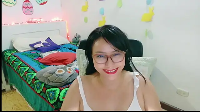 hottplay online show from 11, 4, 2026