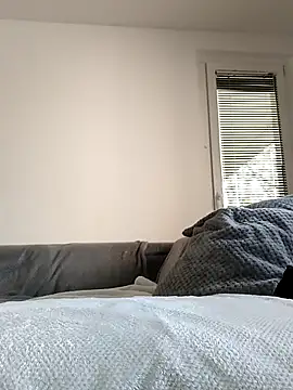 Viola sweet honey online show from 17, 4, 2026