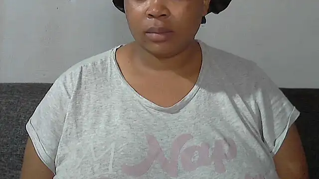 Sexy-queen99xx online show from 5, 12, 2025