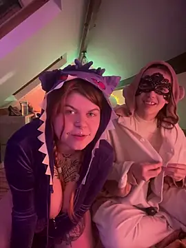 Yukinky online show from 11, 11, 2025