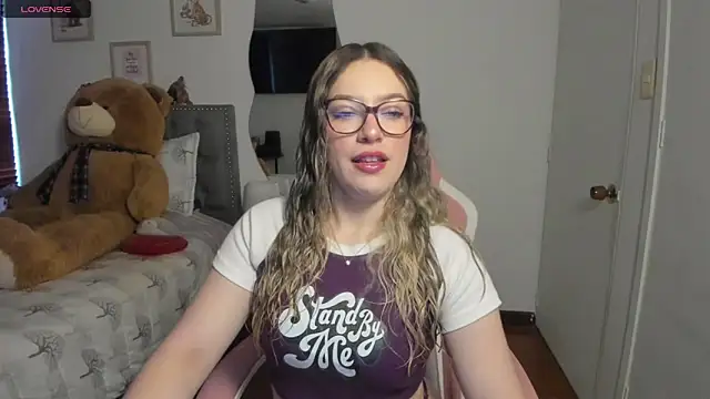 Snapshot of samysweet_8 chatting on 2, 5, 2026 samysweet 8 online show from 2, 5, 2026