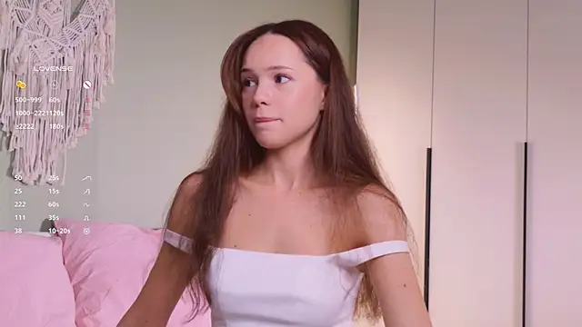 Rinas secret online show from 26, 10, 2025