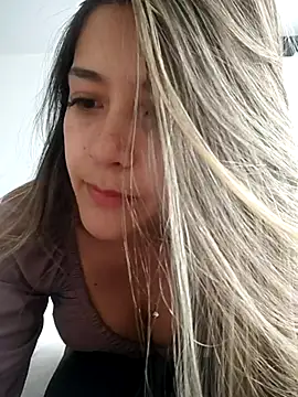 alana 69 online show from 14, 3, 2025