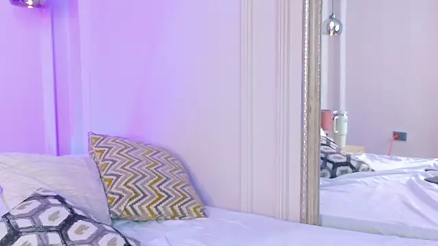 Sara Boom online show from 13, 11, 2025