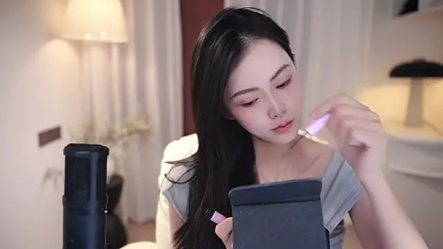 Ocean--Lili online show from 7, 10, 2025