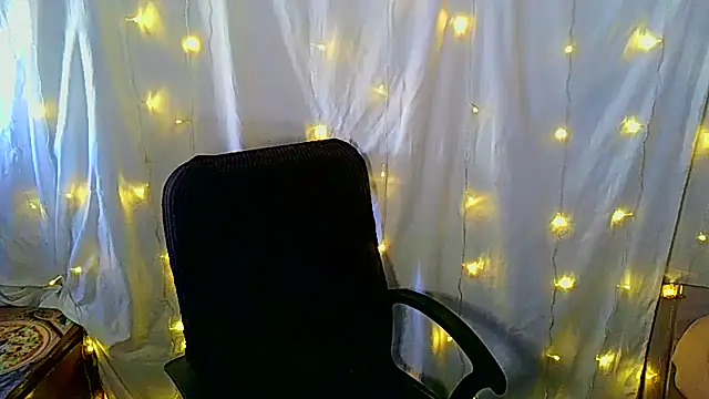 Victoria Marks online show from 27, 9, 2025