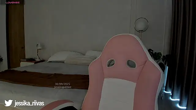 jessikapalmer online show from 6, 10, 2025