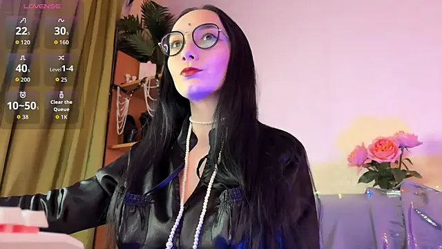 Jinhee Noir online show from 1, 12, 2025