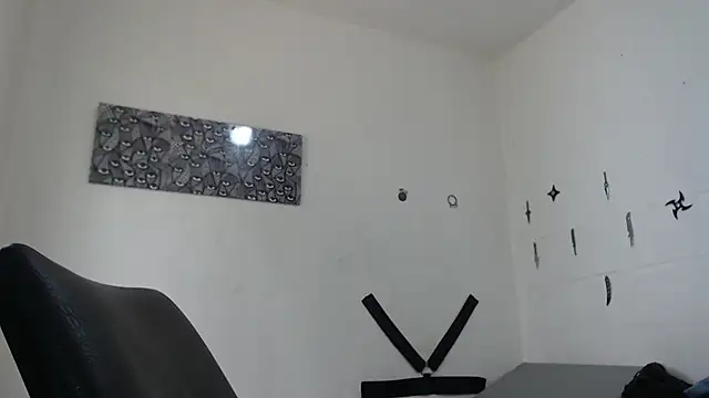 stripnolimits online show from 6, 3, 2025