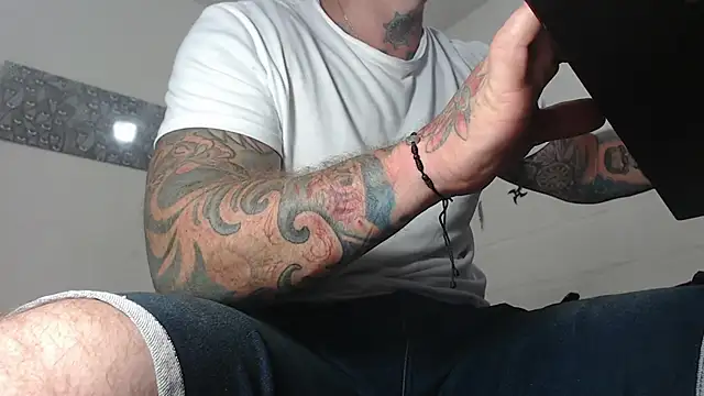 stripnolimits online show from 7, 3, 2025