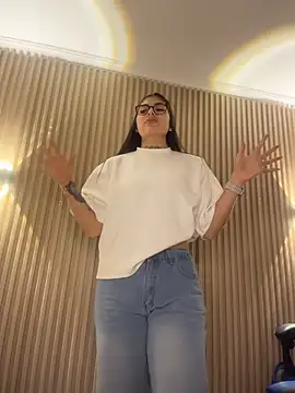 Sarasanders 4 online show from 23, 2, 2026