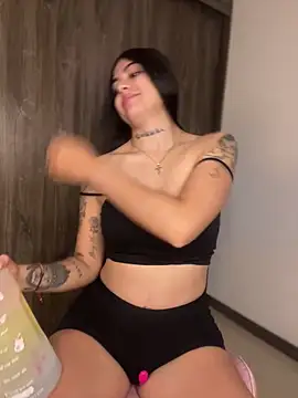 Sarasanders 4 online show from 21, 2, 2025