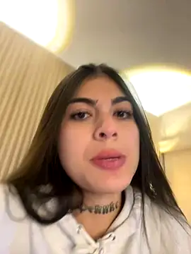 Sarasanders 4 online show from 3, 10, 2025