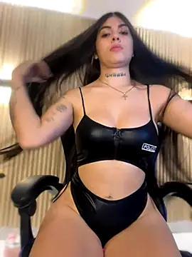 Sarasanders 4 online show from 2, 10, 2025