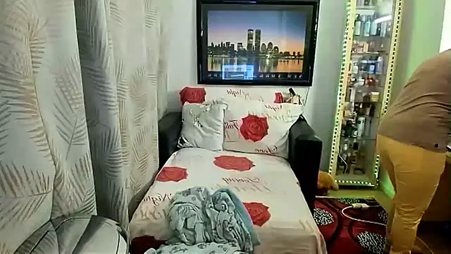 Mature4you44 online show from 29, 9, 2025