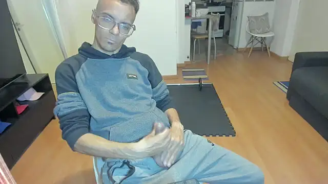 guachin hunk online show from 10, 9, 2025