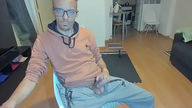 guachin hunk online show from 16, 9, 2025