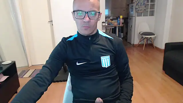 guachin hunk online show from 28, 4, 2026