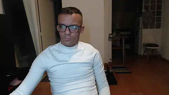 guachin hunk online show from 10, 4, 2026