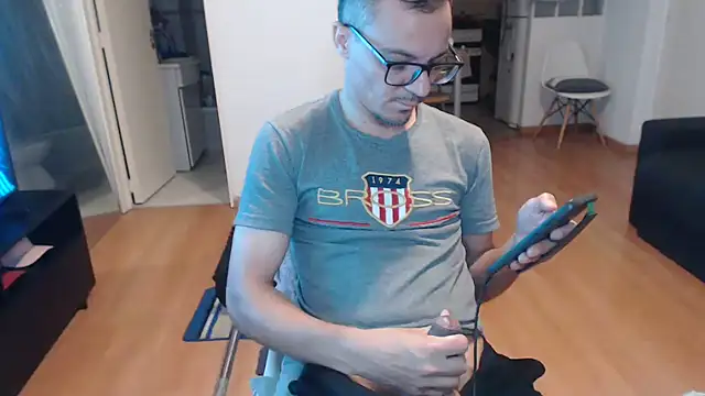 guachin hunk online show from 4, 6, 2026