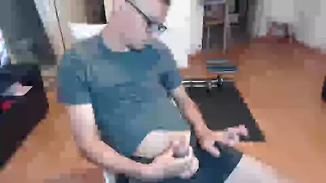 guachin hunk online show from 9, 10, 2025