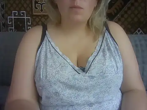 Diana Britt online show from 5, 10, 2025