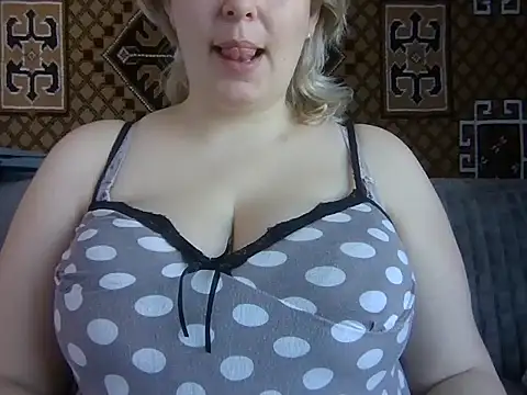 Diana Britt online show from 7, 3, 2025