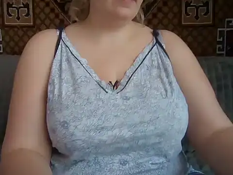 Diana Britt online show from 9, 3, 2025