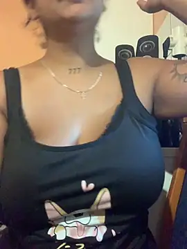 Madsion23 online show from 8, 10, 2025