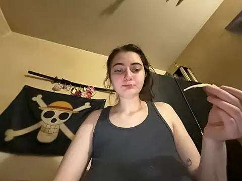 Snapshot of Snowbunnycake_131 chatting on 10, 7, 2026 Snowbunnycake 131 online show from 10, 7, 2026