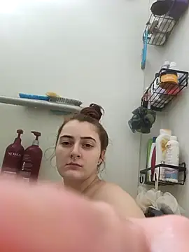 Snowbunnycake 131 online show from 19, 9, 2025