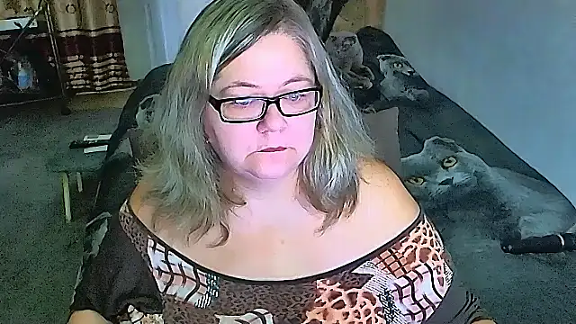 sex2 online show from 17, 10, 2025