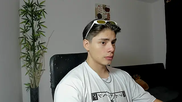 Giordano Russo online show from 3, 3, 2025