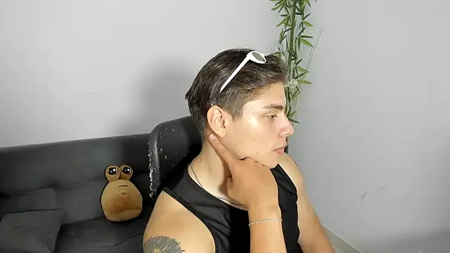 Giordano Russo online show from 15, 3, 2025