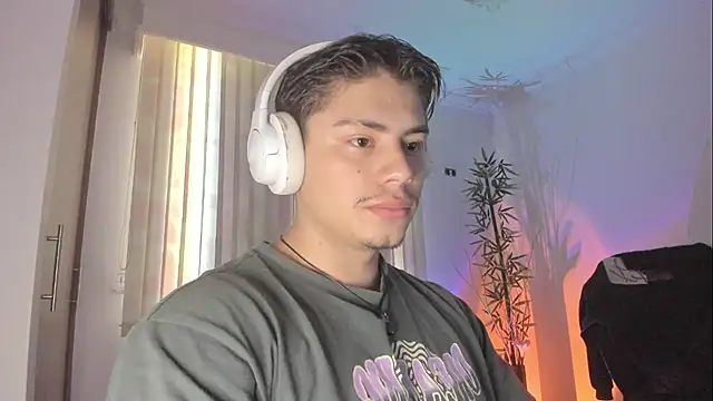 Giordano Russo online show from 28, 7, 2026