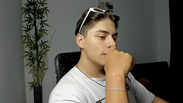 Giordano Russo online show from 3, 3, 2025