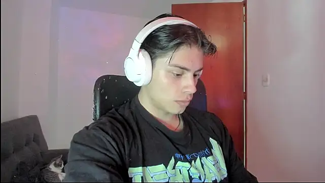 Giordano Russo online show from 9, 9, 2025