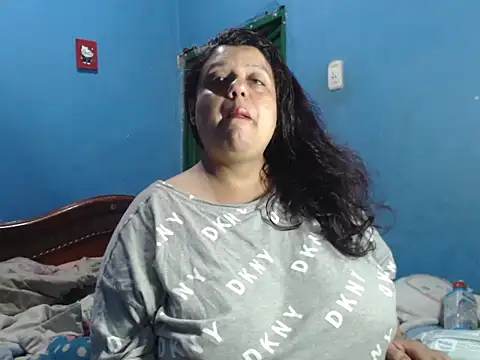 Lauren baby online show from 23, 4, 2026