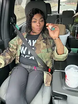 Snapshot of HaloRodeoLover2 chatting on 6, 3, 2026 HaloRodeoLover2 online show from 6, 3, 2026