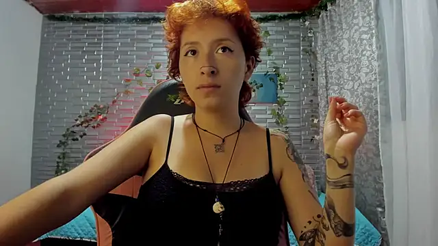 Snapshot of Ginger_Sweetty chatting on 15, 11, 2025 Ginger Sweetty online show from 15, 11, 2025