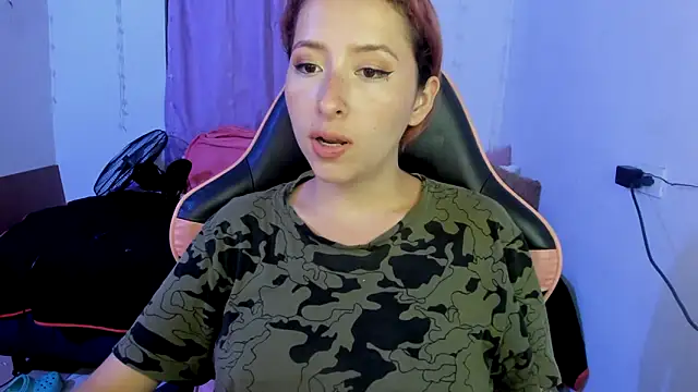 Snapshot of Ginger_Sweetty chatting on 5, 3, 2025 Ginger Sweetty online show from 5, 3, 2025