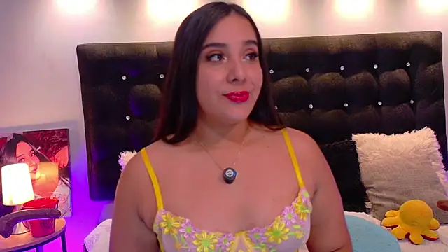 ValenScott1 online show from 6, 11, 2025