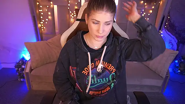 CassandraGood online show from 9, 2, 2026