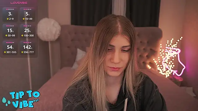 CassandraGood online show from 4, 3, 2025