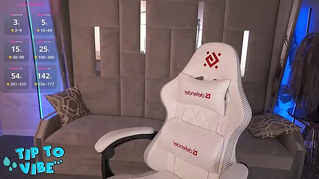 CassandraGood online show from 8, 3, 2025