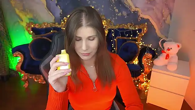 CassandraGood online show from 11, 4, 2026